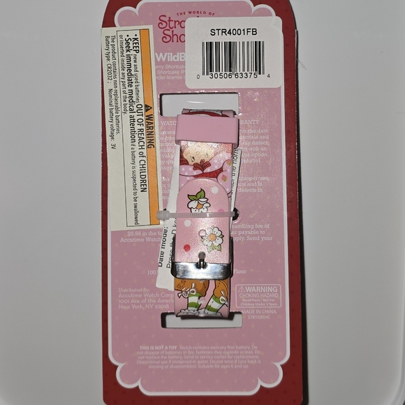 Adorable New 'Vintage' Strawberry Shortcake LED Watch/Adjustable Band - Picture 6 of 8